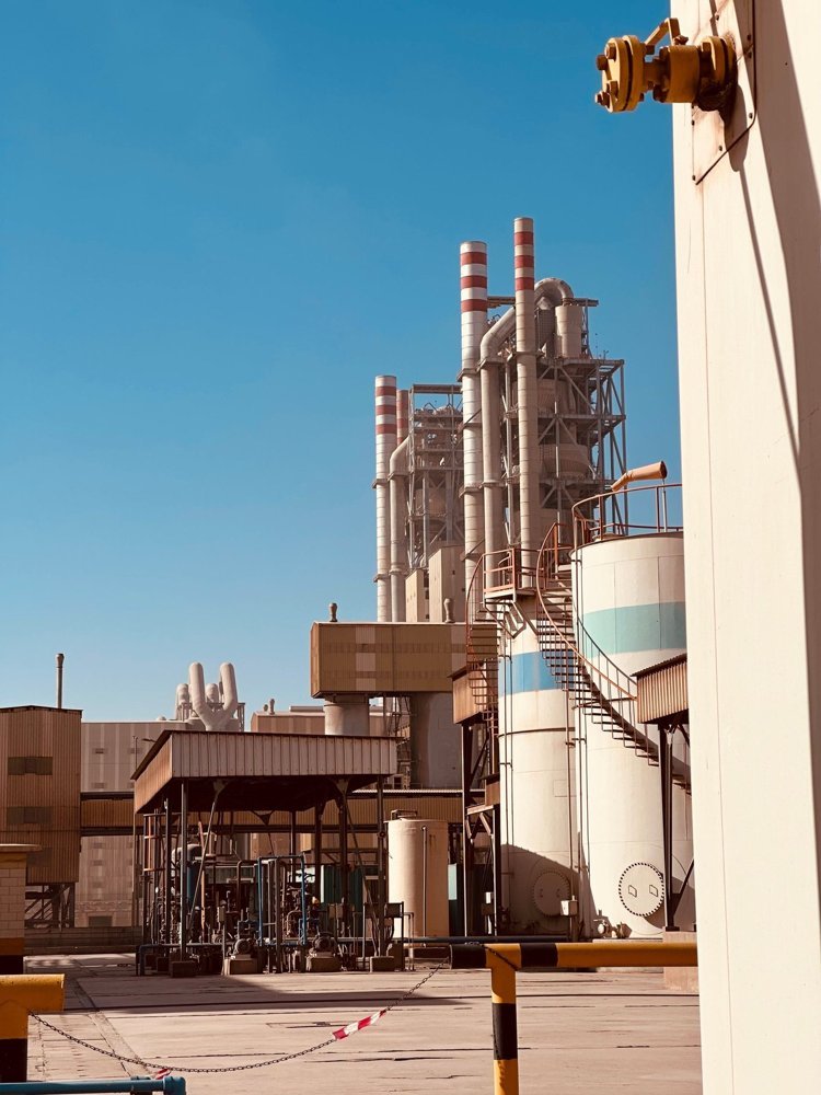 Cement & Minerals